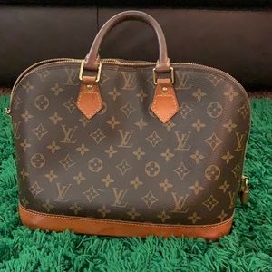 Louis Vuitton Alma USED